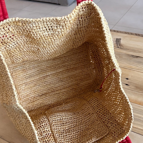 Red and Tan Woven Tote Bag - Picture 5 of 6